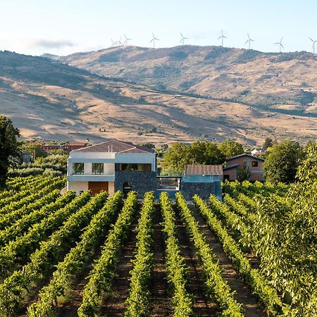 Campore Etna Wines And Resort Рандацо Екстериор снимка